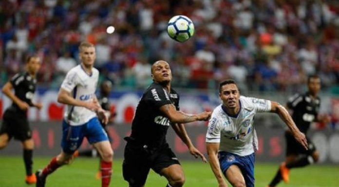 Com gol no apagar das luzes, Bahia empata em 2×2 com o Atlético Mineiro