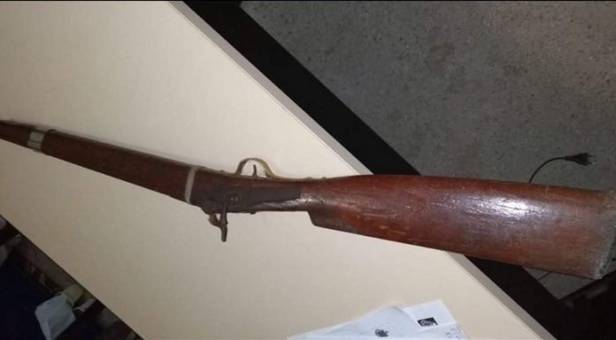 Homem é preso por posse ilegal de arma em Inhambupe