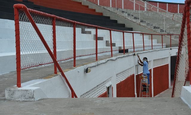 Prefeitura de Alagoinhas contrata empresa para instalação do placar eletrônico no Carneirão