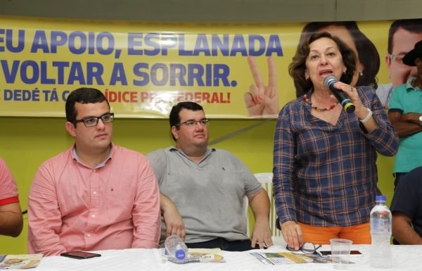 Lídice Da Mata e Alex Lima se manifestam contra reabertura de presídio em Esplanada