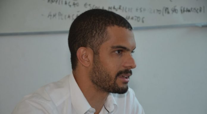 Tácio Lobo deixa a SEDUC de Alagoinhas