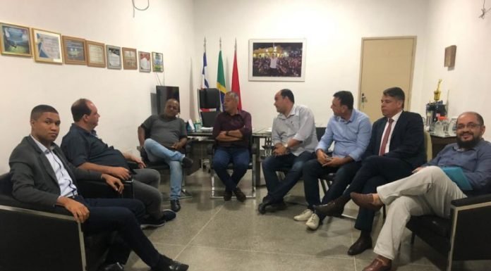 Prefeitura de Alagoinhas se reúne com Sindmetro para discutir transporte coletivo
