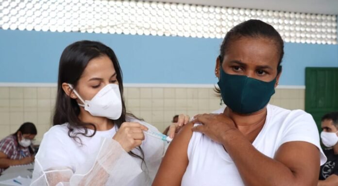 Após vacinaço de sábado, Alagoinhas ultrapassa a marca dos 50 mil vacinados