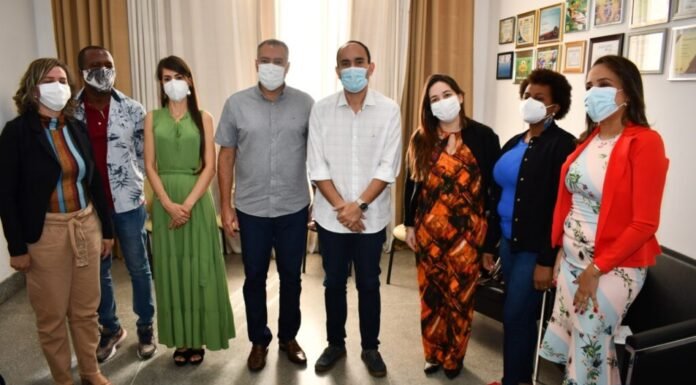 Alagoinhas: Time da Educação ganha reforço com posse de novos servidores