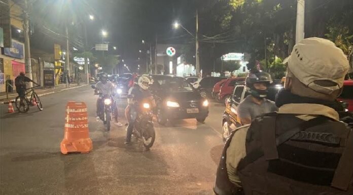 Em mais um fim de semana de Operação Trânsito Seguro em Alagoinhas, 9 condutores são autuados após realização do teste de de etilômetro