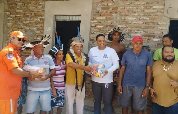 ‘Bahia Sem Fome’ entrega 24 toneladas de alimentos no norte do estado