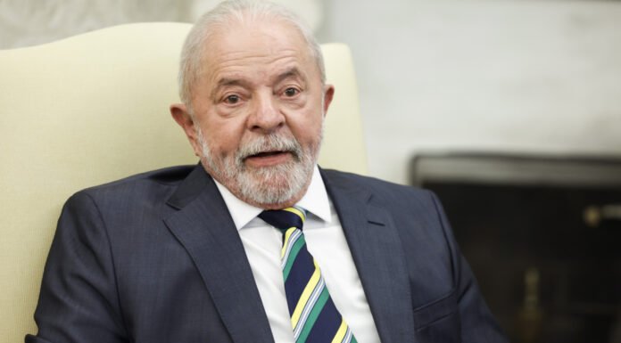 Viagem de Lula à China deve ter balanço de novos negócios da Embraer e de empresários