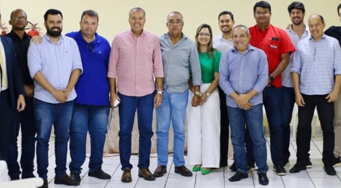 Forças Empresariais de Alagoinhas e prefeito Joaquim Neto se reúnem para discutir mobilidade urbana e ordenamento do solo
