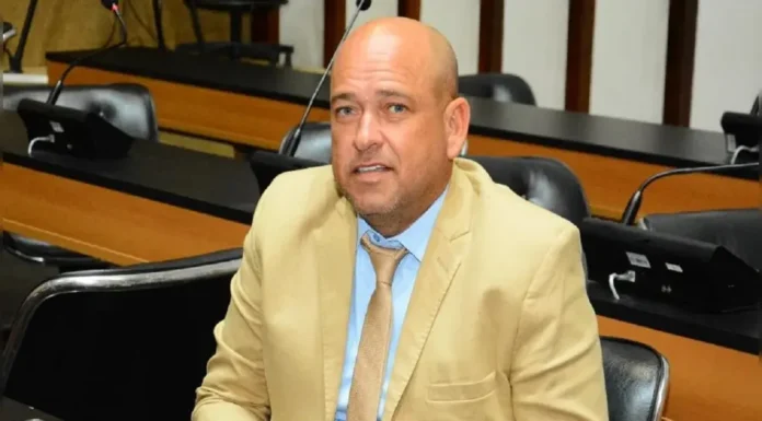 PF apreende documentos em casa de deputado estadual apontado como chefe de milícia na Bahia