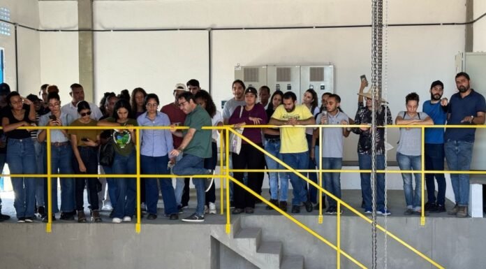 Estudantes da UNEB e UFBA visitam nova estação de tratamento de esgoto de Alagoinhas