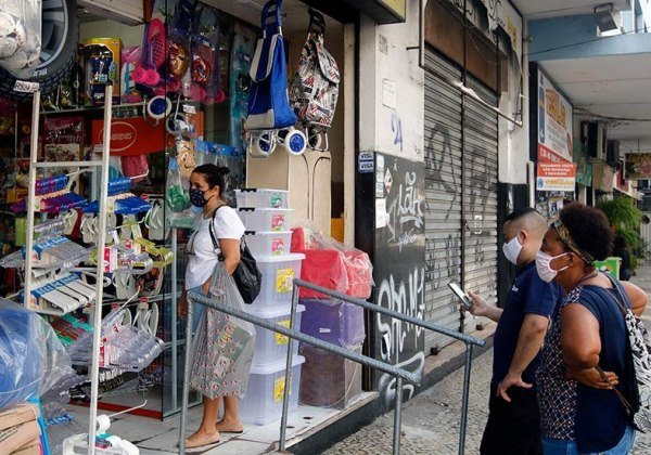 loja-de-rua-comércio-varejo-economia-PIB-consumo-consumidor (1)