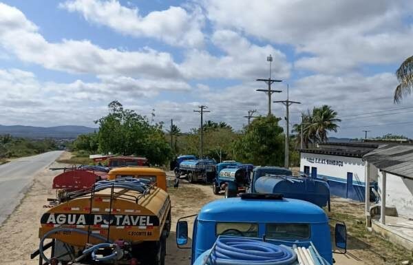 No Brasil cerca de 6 mil escolas não contam com água tratada
