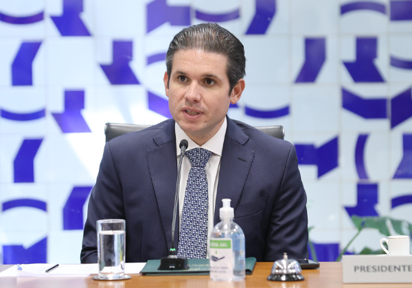 Policia-Federal-2025-04-08T094419.642 (1)