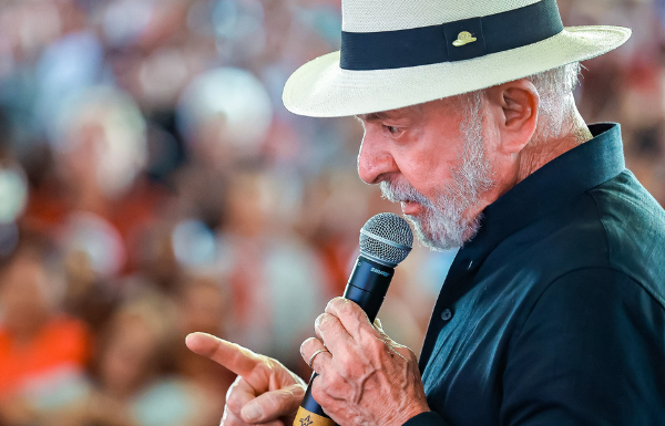 Lula condena ataque de Israel em Gaza e acusa país de praticar ‘genocídio e vingança’