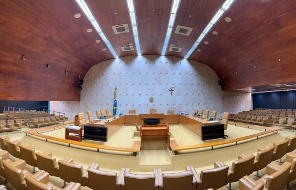 STF retoma julgamente sobre responsabilidade dos aplicativos por postagens dos usuários