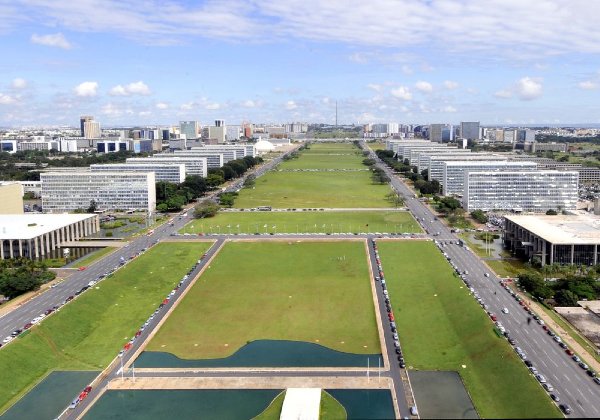 governo-federal-esplanada-dos-ministérios (1)