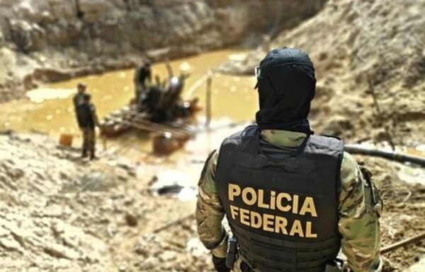 PF fecha garimpo ilegal no interior da Bahia