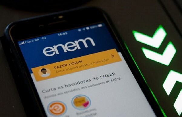PF realiza operação contra sites falsos do Enem que envolveram R$ 3 mi