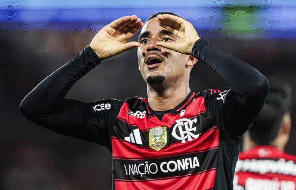 Jogadores do Flamengo debocham do Vitória após 8 a 0: ‘chama o Samu’