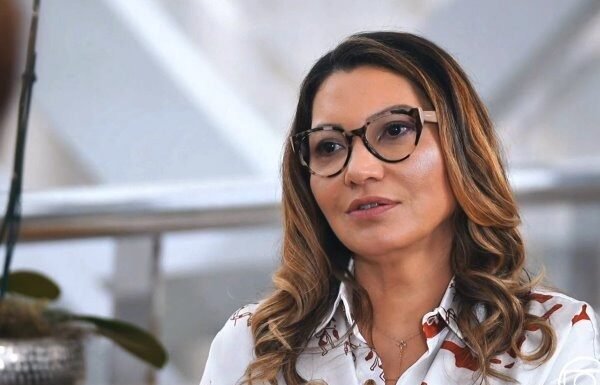 VÍDEO: Janja critica poluição do Rio Subaé, no interior da Bahia