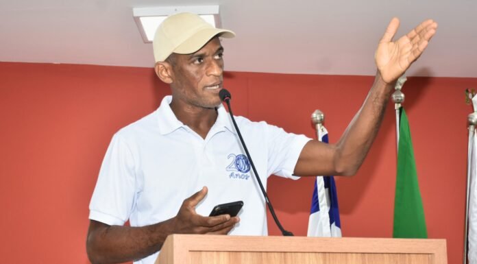 Representante do Lar dos Idosos Nossa Senhora do Carmo busca apoio da sociedade