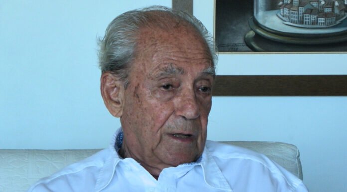 Vereadores homenageiam o legado de Waldir Pires em seu 99º aniversário