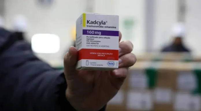 Bahia receberá mais de 700 frascos de medicamento inédito para tratar câncer de mama pelo o SUS