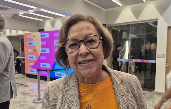 Lídice da Mata comemora liderança da Bahia em investimentos públicos