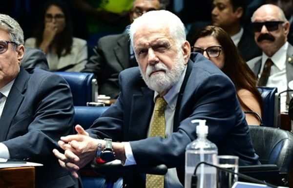 Wagner defende fim da escala 6×1: ‘Pressão legítima da democracia’