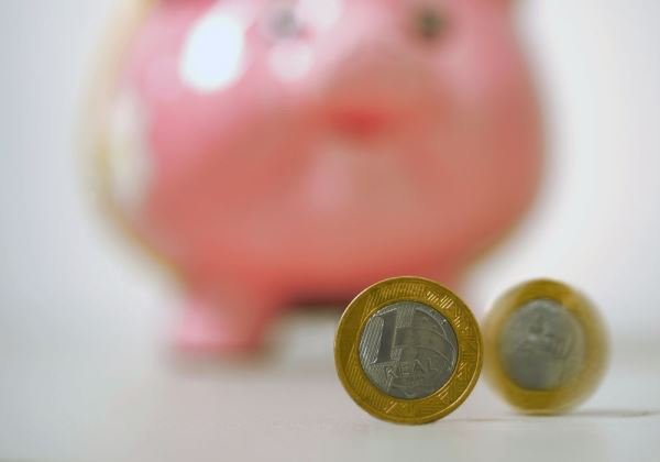 Cofre, poupança, real, economia