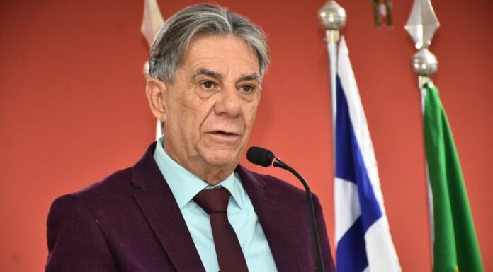 Vereador José Edésio pede união da Câmara em prol da coletividade e elogia modelo de atendimento do CAPS