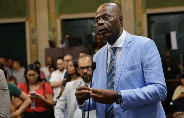 Hamilton cobra a Jerônimo o pagamento de 60% dos precatórios do Fundef