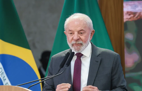 Lula confirma reunião com os EUA para discutir negociações sobre tarifaço