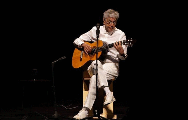 Caetano mostra desinteresse ao saber de indicação ao Grammy: ‘Não ligo muito’