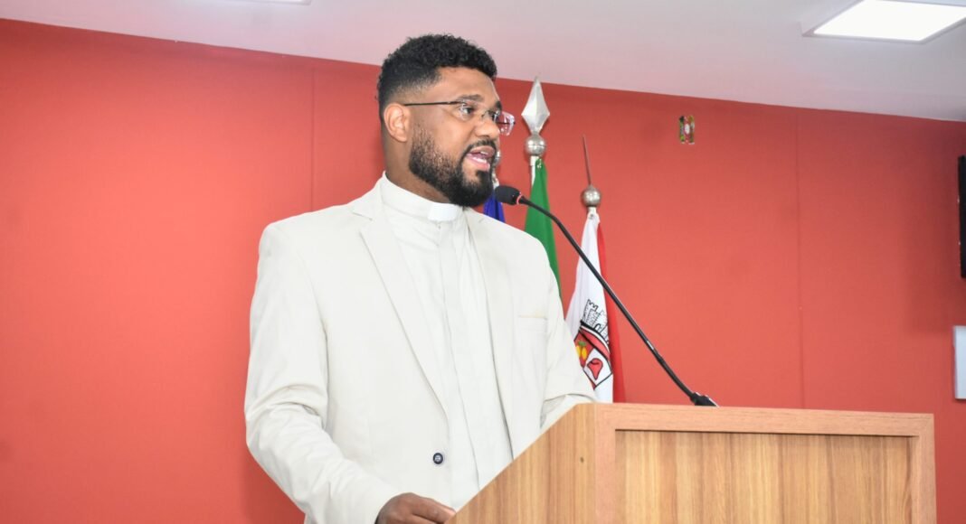 Padre Diêgo Alberto destaca ações solidárias da Paróquia Santa Dulce dos Pobres e pede apoio dos parlamentares