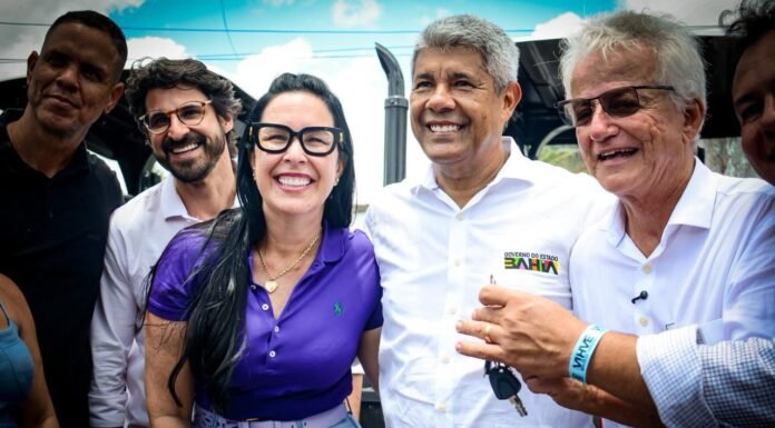 Deputada Ludmilla Fiscina acompanha governador Jerônimo em Araçás e destaca investimentos que fortalecem o município