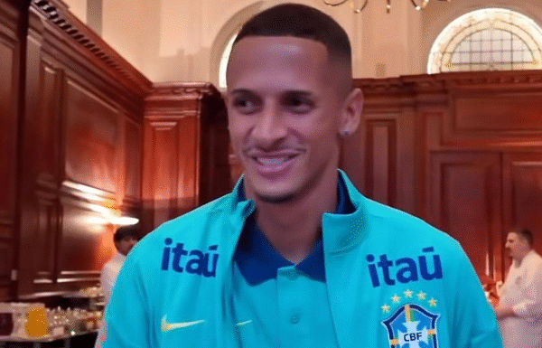 Luciano Juba se apresenta à Seleção Brasileira em Londres