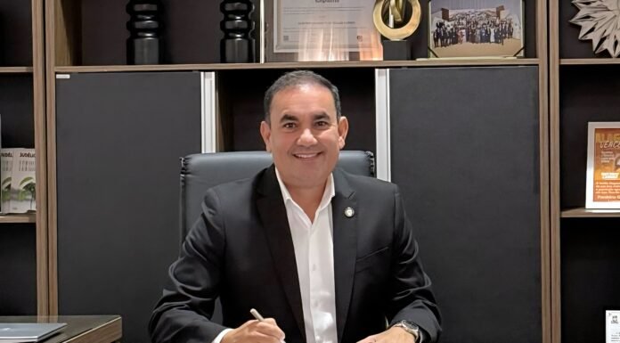 Prefeito Gustavo Carmo sanciona novo Plano Diretor de Alagoinhas construído com forte participação popular
