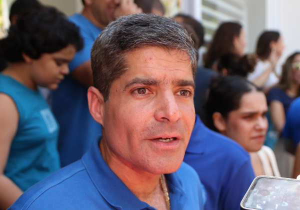 lucho-rodriguez-bahia-2024-10-06T114751.635 (1)