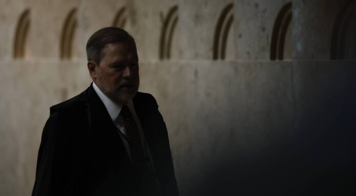 Toffoli rejeita se declarar suspeito, e ministros do STF discutem em reunião relatório da PF