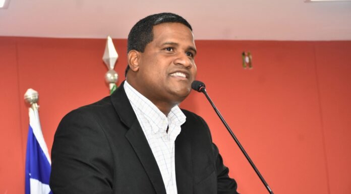 Vereador Caio Ramos destaca avanços na saúde em Alagoinhas e convida para mutirão de atendimento feminino