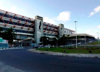 Governo da Bahia marca data para leilão do antigo Centro de Convenções