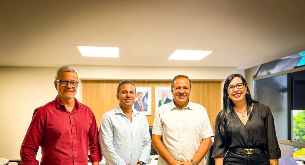 Deputada estadual Ludmilla Fiscina articula melhorias para o esporte de Pojuca em agenda em Salvador