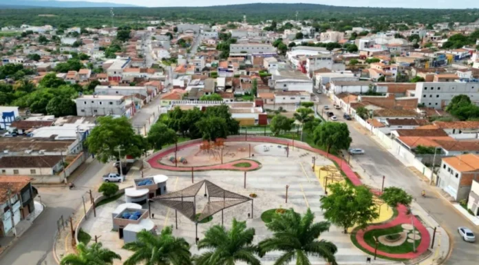 MP recomenda suspensão de contratos de R$ 936 mil para shows juninos em cidade baiana