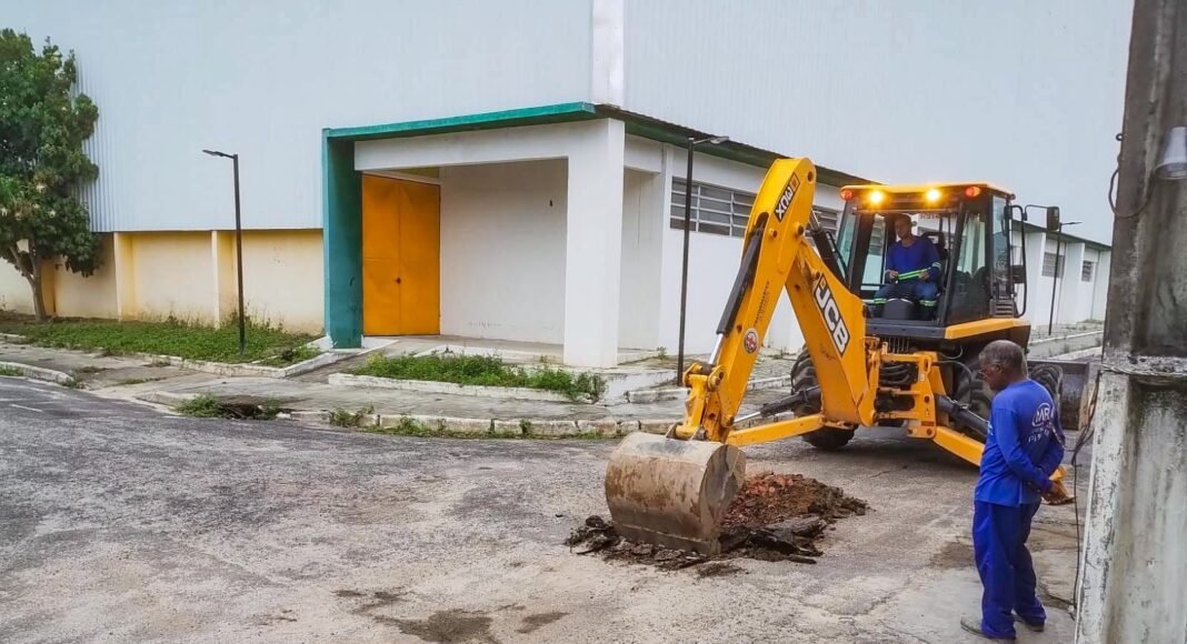Obras de drenagem e pavimentação seguem em ritmo acelerado em Alagoinhas