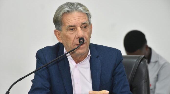 Vereador José Edésio destaca políticas de empreendedorismo, comenta críticas sobre fumacê e propõe mutirão de limpeza
