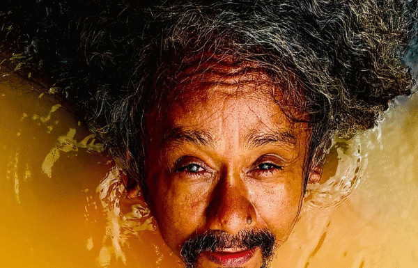 Chico César lança novo álbum em show intimista na CAIXA Cultural Salvador