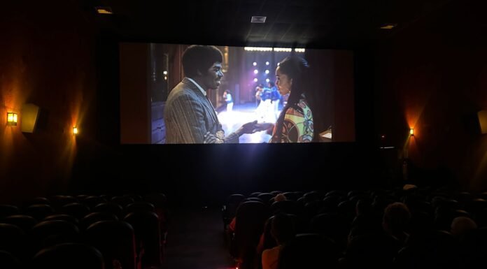 CAPS III Tom Brasil promove sessão de cinema especial para usuários