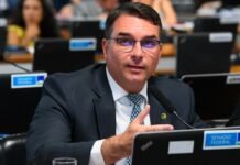 De olho na eleições, Flávio Bolsonaro terá agenda na Bahia durante junho