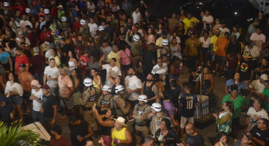 Arrastão das Antigas reúne cerca de 10 mil pessoas e celebra o legado de Valnei Valverde em Alagoinhas